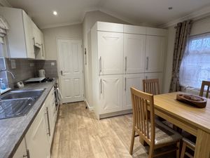 Kitchen/ Diner- click for photo gallery